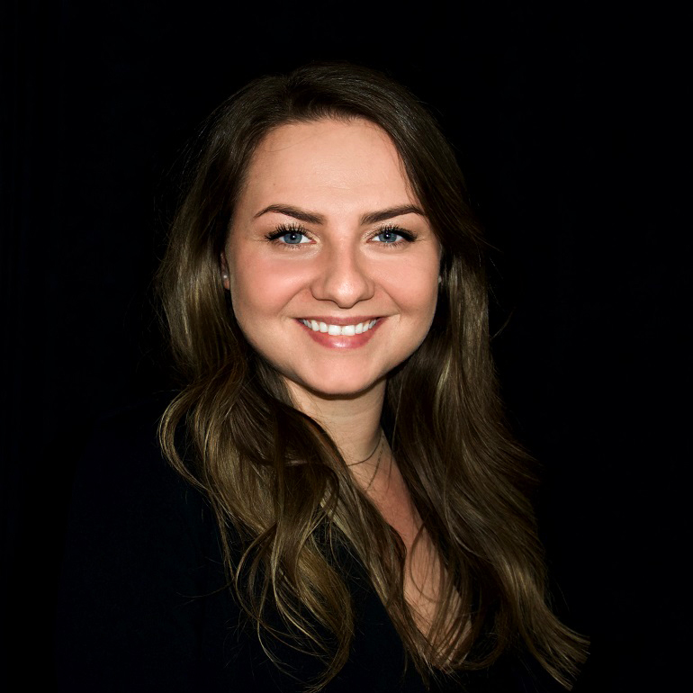 Linda Nenning, Social Media Expertin